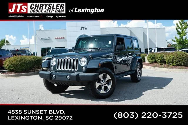 2016 Jeep Wrangler Unlimited Sahara 4WD photo