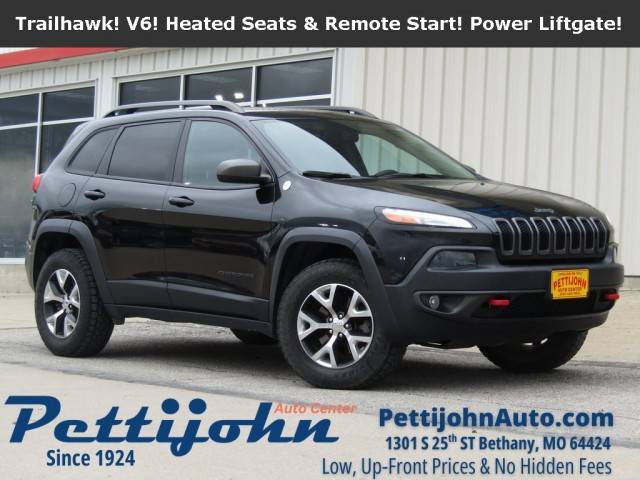 2016 Jeep Cherokee Trailhawk 4WD photo
