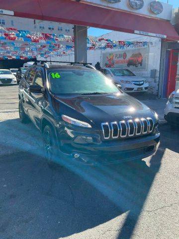 2016 Jeep Cherokee Latitude 4WD photo