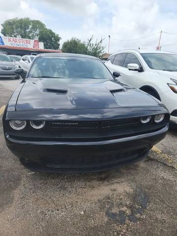2016 Dodge Challenger SXT Plus RWD photo