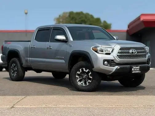 2016 Toyota Tacoma TRD Off Road 4WD photo