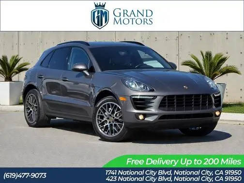 2016 Porsche Macan S AWD photo