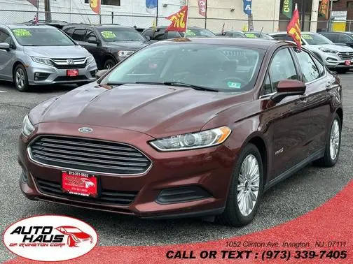 2016 Ford Fusion S Hybrid FWD photo