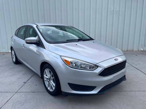 2016 Ford Focus SE FWD photo