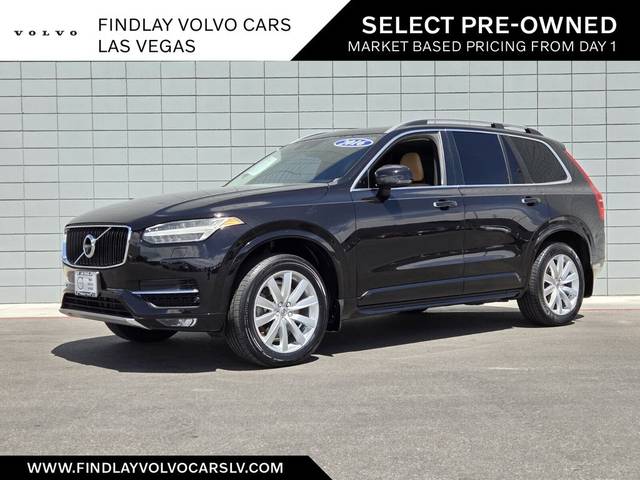2016 Volvo XC90 T6 Momentum AWD photo