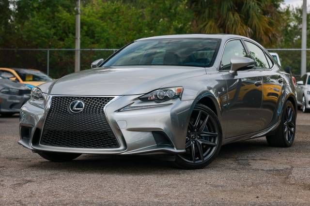 2016 Lexus IS RWD photo