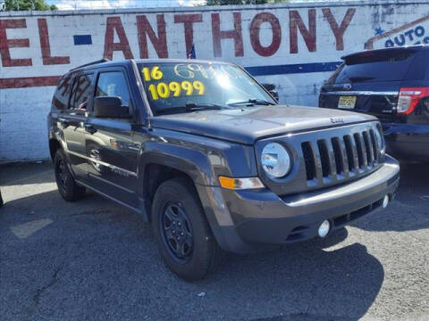 2016 Jeep Patriot Sport FWD photo