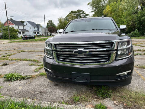 2016 Chevrolet Suburban LTZ 4WD photo
