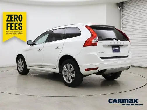 2016 Volvo XC60 T6 Drive-E AWD photo