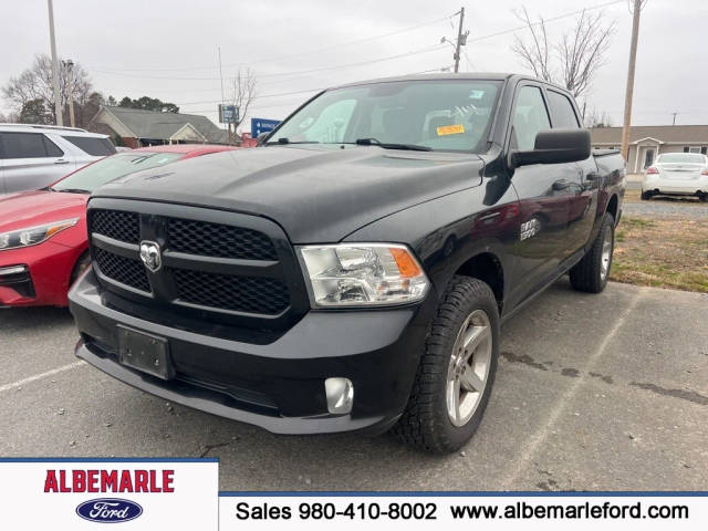 2016 Ram 1500 Express 4WD photo