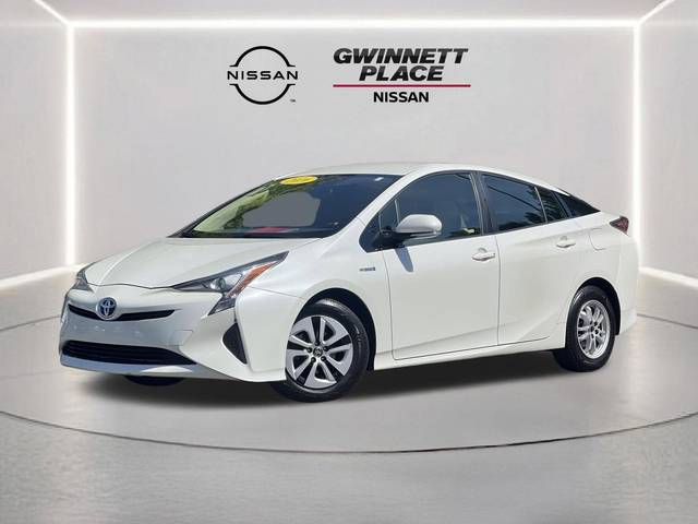 2016 Toyota Prius Three FWD photo