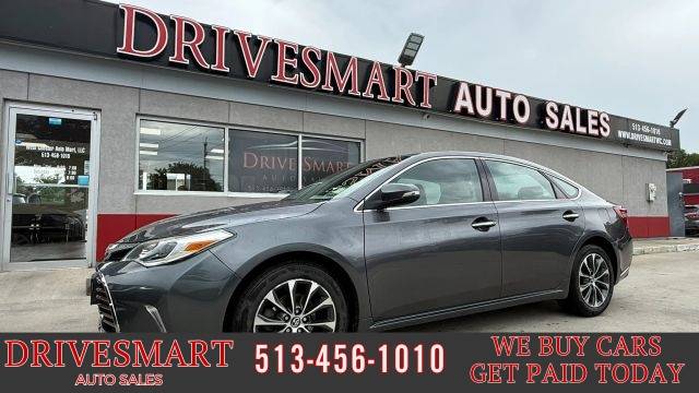 2016 Toyota Avalon XLE Plus FWD photo