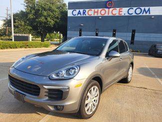 2016 Porsche Cayenne  AWD photo