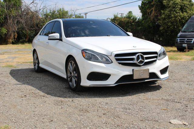 2016 Mercedes-Benz E-Class E 350 Sport RWD photo