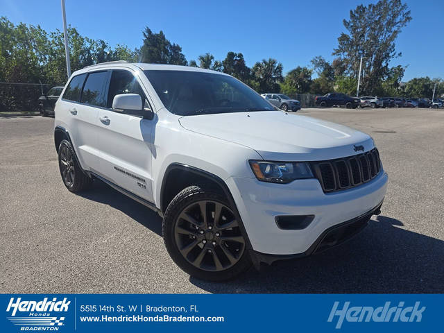 2016 Jeep Grand Cherokee Limited 75th Anniversary RWD photo