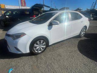 2015 Toyota Corolla LE FWD photo