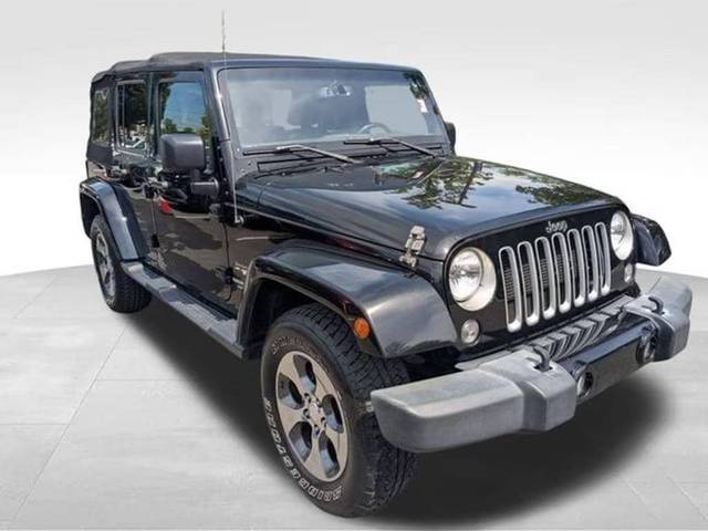 2016 Jeep Wrangler Unlimited Sahara 4WD photo