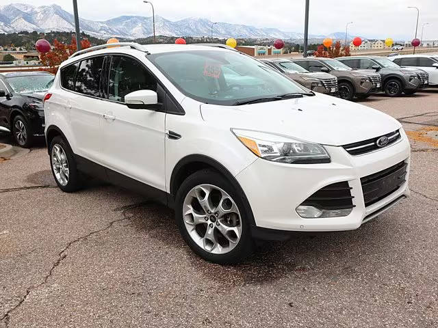 2016 Ford Escape Titanium 4WD photo