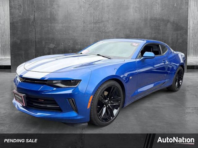 2016 Chevrolet Camaro 2LT RWD photo