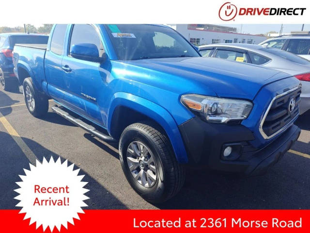 2016 Toyota Tacoma SR5 4WD photo