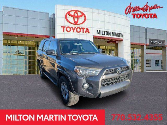 2016 Toyota 4Runner SR5 RWD photo