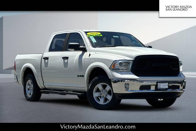 2016 Ram 1500 Laramie 4WD photo