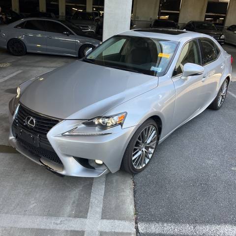 2016 Lexus IS AWD photo