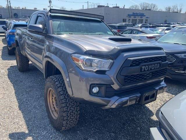 2016 Toyota Tacoma TRD Sport 4WD photo