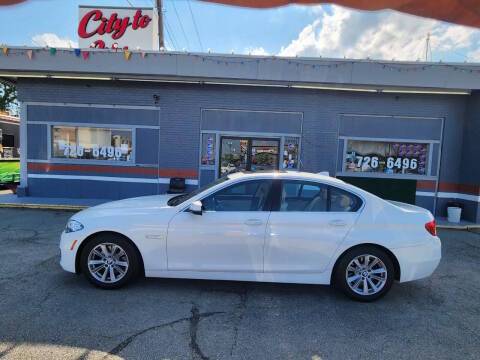 2016 BMW 5 Series 528i xDrive AWD photo