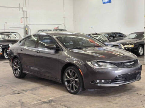 2015 Chrysler 200 S AWD photo