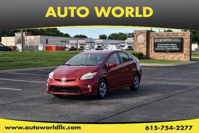 2015 Toyota Prius Two FWD photo