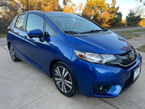 2016 Honda Fit EX FWD photo