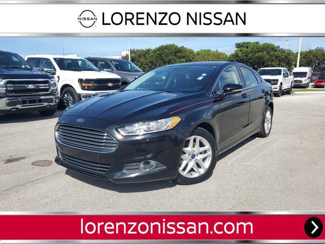 2016 Ford Fusion SE FWD photo