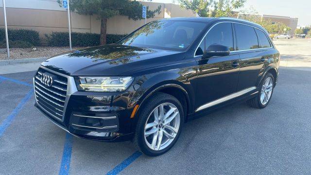 2017 Audi Q7 Prestige AWD photo