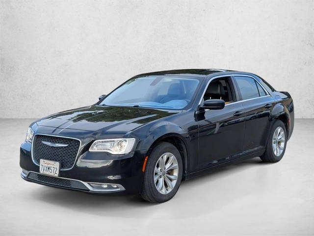 2016 Chrysler 300 Anniversary Edition RWD photo