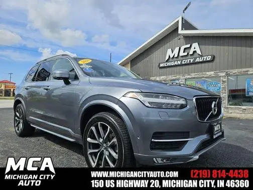 2016 Volvo XC90 T6 Momentum AWD photo
