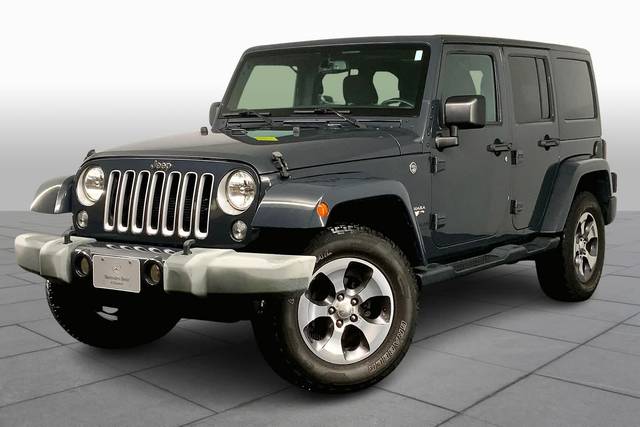 2016 Jeep Wrangler Unlimited Sahara 4WD photo