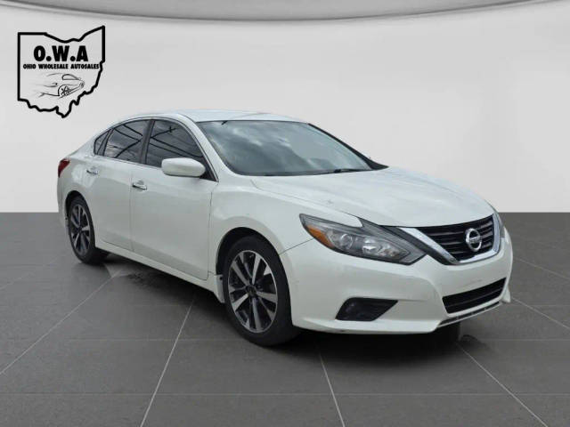 2016 Nissan Altima 2.5 SR FWD photo