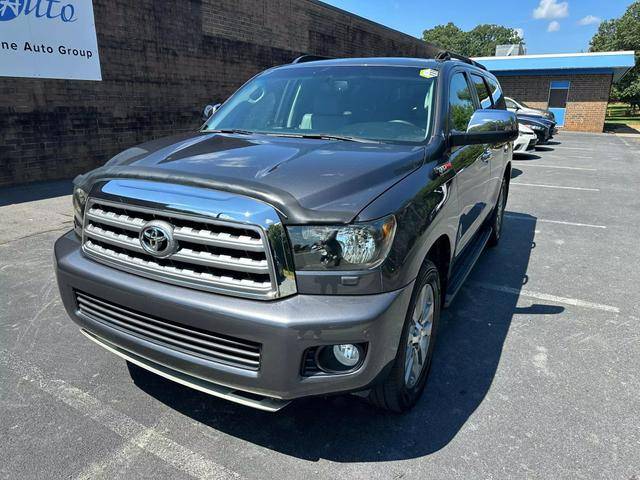 2016 Toyota Sequoia Limited 4WD photo