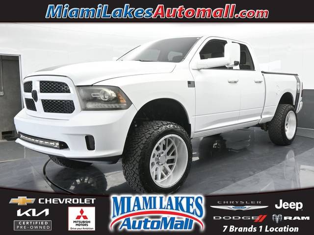 2016 Ram 1500 Express 4WD photo