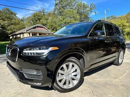 2016 Volvo XC90 T6 Momentum AWD photo