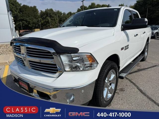 2016 Ram 1500 Big Horn 4WD photo