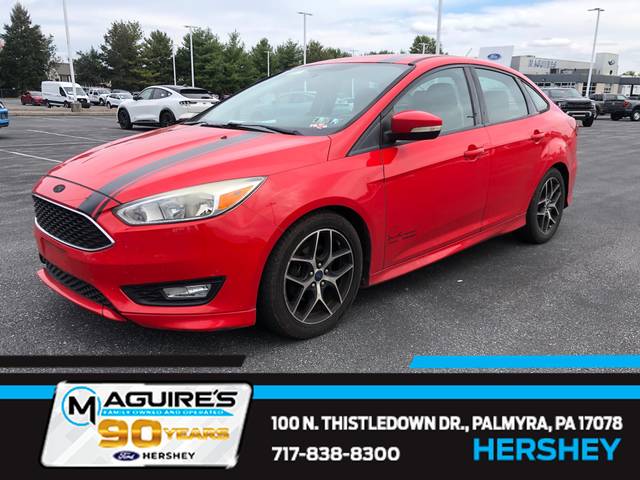 2016 Ford Focus SE FWD photo
