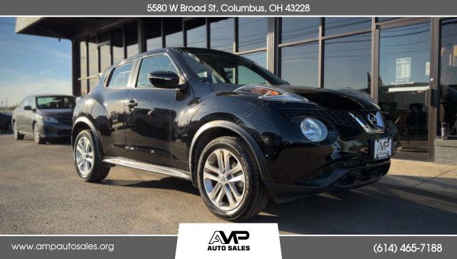 2016 Nissan Juke S FWD photo