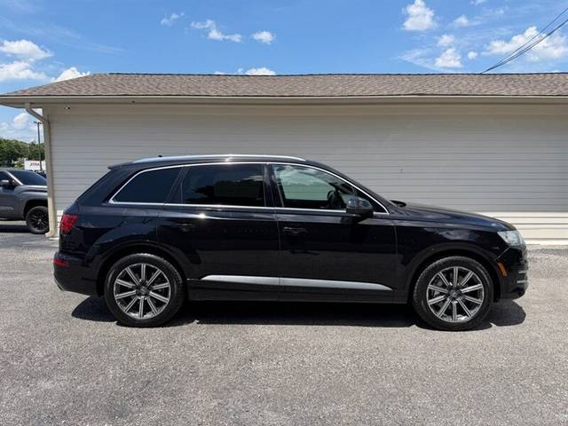 2017 Audi Q7 Prestige AWD photo