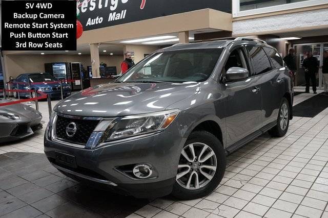 2016 Nissan Pathfinder SV 4WD photo