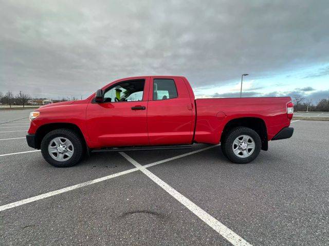 2016 Toyota Tundra SR 4WD photo