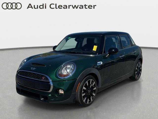 2016 MINI Hardtop 4 Door S FWD photo
