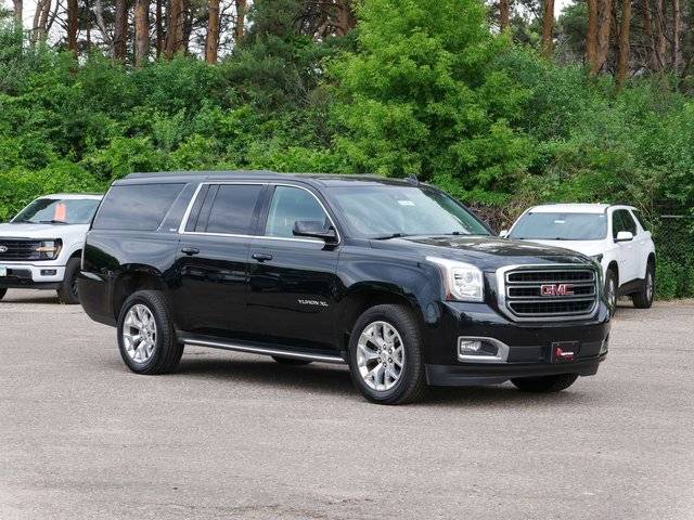 2016 GMC Yukon XL SLT 4WD photo