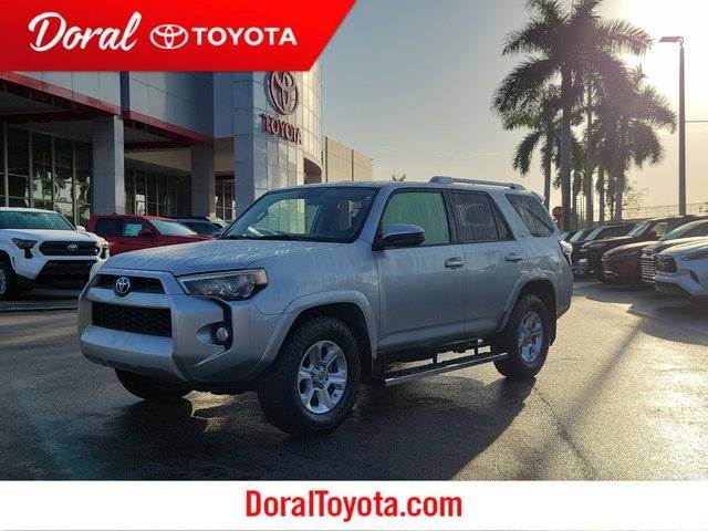 2015 Toyota 4Runner SR5 RWD photo